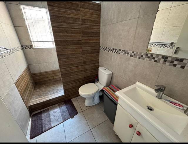 4 BEDROOM TOWNHOUSE FOR SALE IN TERENURE